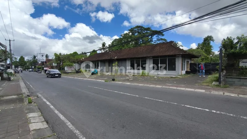 Dekat Sentral Ubud!! Toko Lebar 36 Meter Raya Mas, Ubud - Real Estate in Bali