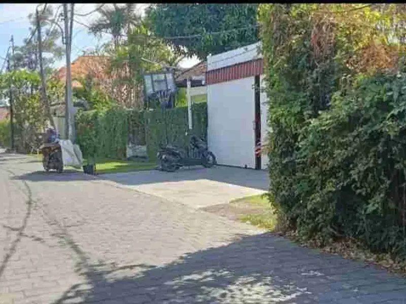 tanah beachside jalan kesari sanur bali - Real Estate in Bali