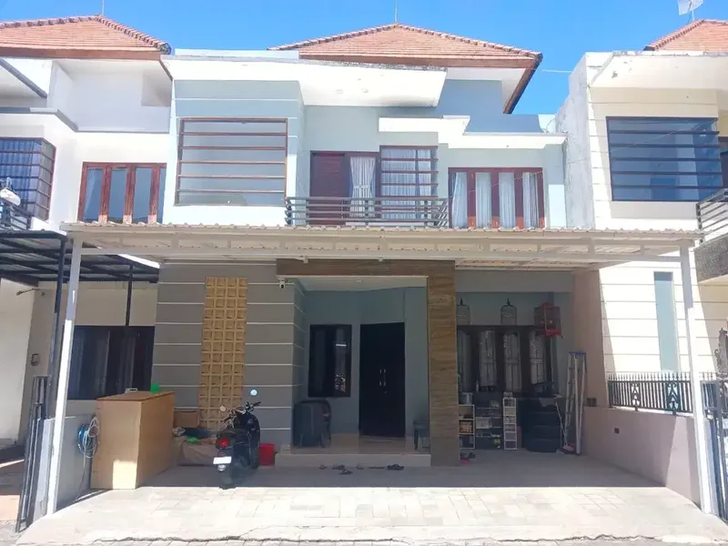 RUMAH 2 LANTAI DI KERTADALEM SIDAKARYA DENPASAR - Real Estate in Bali