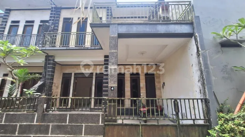 Rumah Jalan Kaliasem Gianyar Cocok Kemuarga - Real Estate in Bali