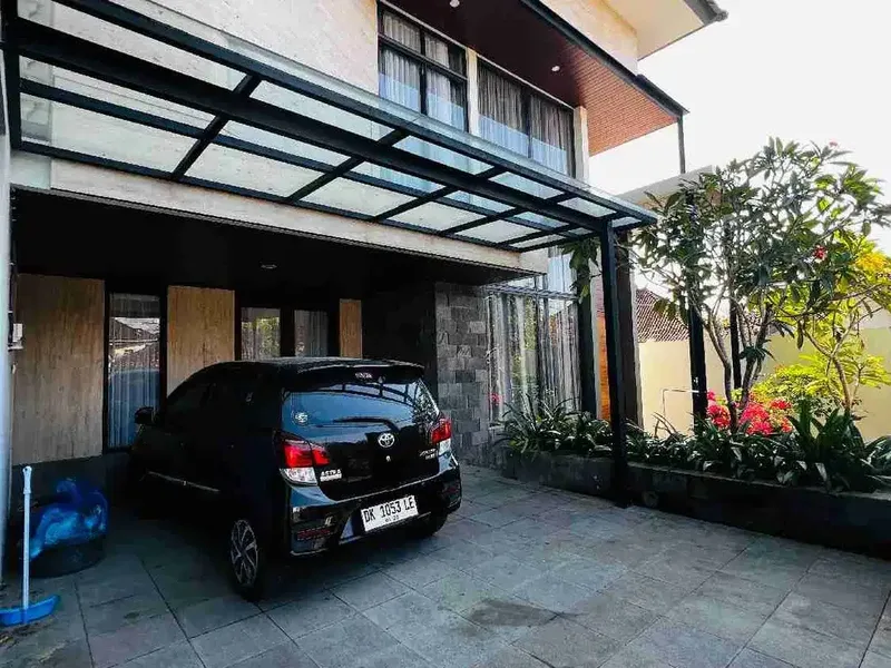 Rumah Suradipa Paguyangan Kaja Denpasar - Real Estate in Bali