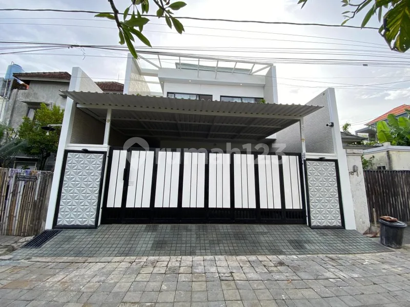 Villa Brand New di Pengiyasan Sanur Area Nyaman Rumah Siap Huni Fully Furnished - Real Estate in Bali