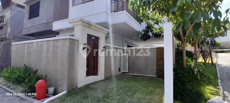 For Rent Villa Furnished Lokasi Premium Ungasan Dekat Pantai - Real Estate in Bali