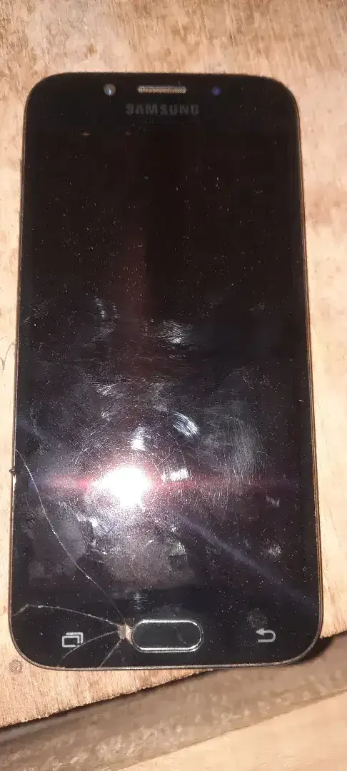 Samsung galaxy j5 pro - Electronics in Bali