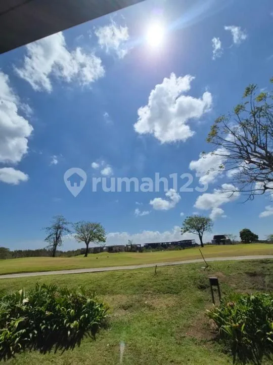 Brand-New Golf Villa di Bali - Real Estate in Bali