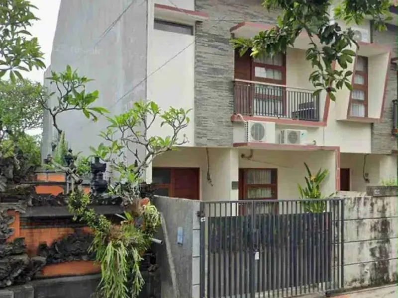 RUMAH MODERN MINIMALIS DI TAMAN GIRI NUSA DUA - Real Estate in Bali