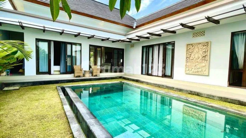 Villa Cantik di Mumbul Dekat Toll Nusa Dua - Real Estate in Bali