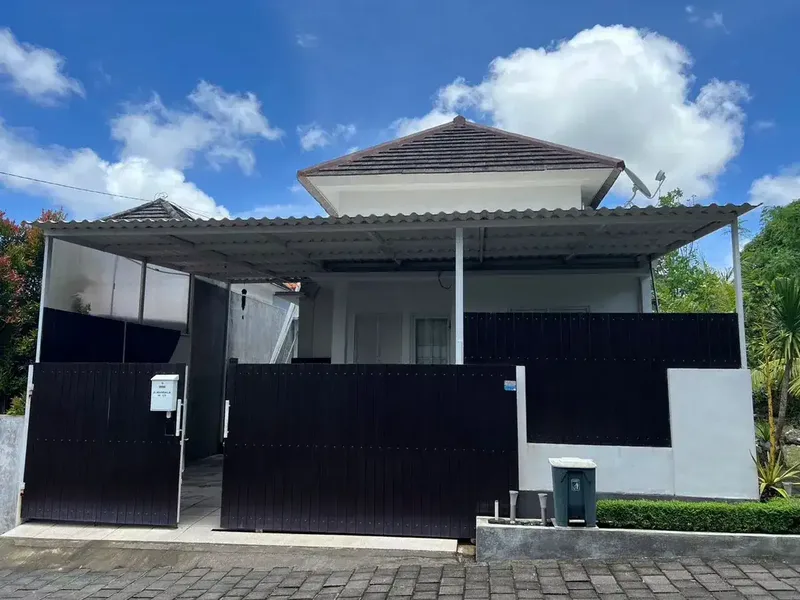 Dijual Rumah Lokasi Perumahan One Gate System di Nusa Dua - Real Estate in Bali
