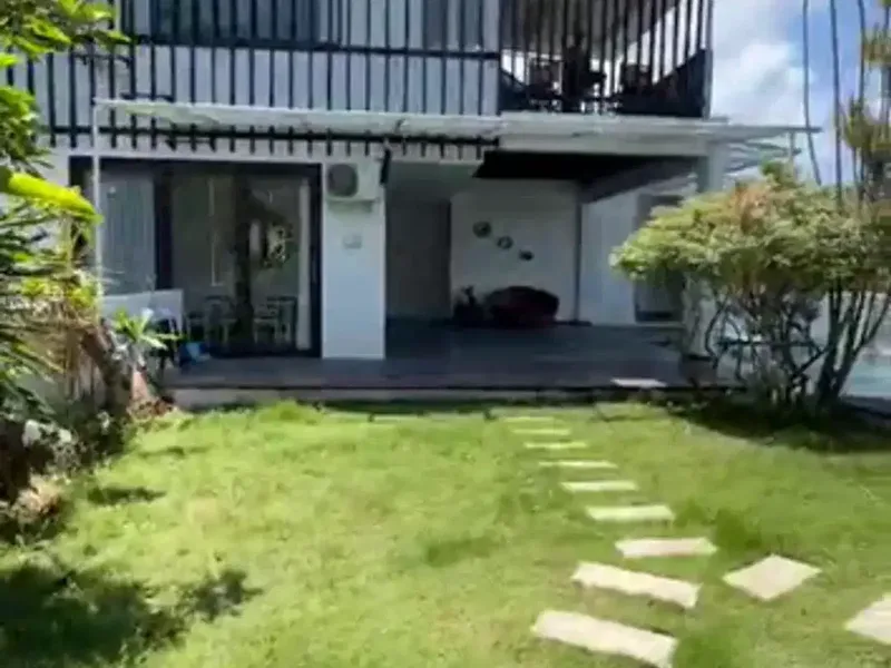Villa Mewah 3 Kamar Tidur Fully Furnished Disewakan di Ungasan - Real Estate in Bali