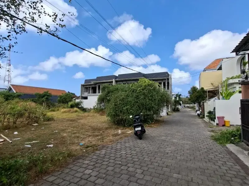 Tanah Premium Cocok untuk Bangun Kos-kosan atau Rumah, Lokasi Jimbaran Bali - Real Estate in Bali