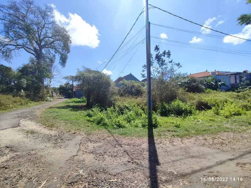 TANAH HOOK LOKASI STRATEGIS JIMBARAN - Real Estate in Bali