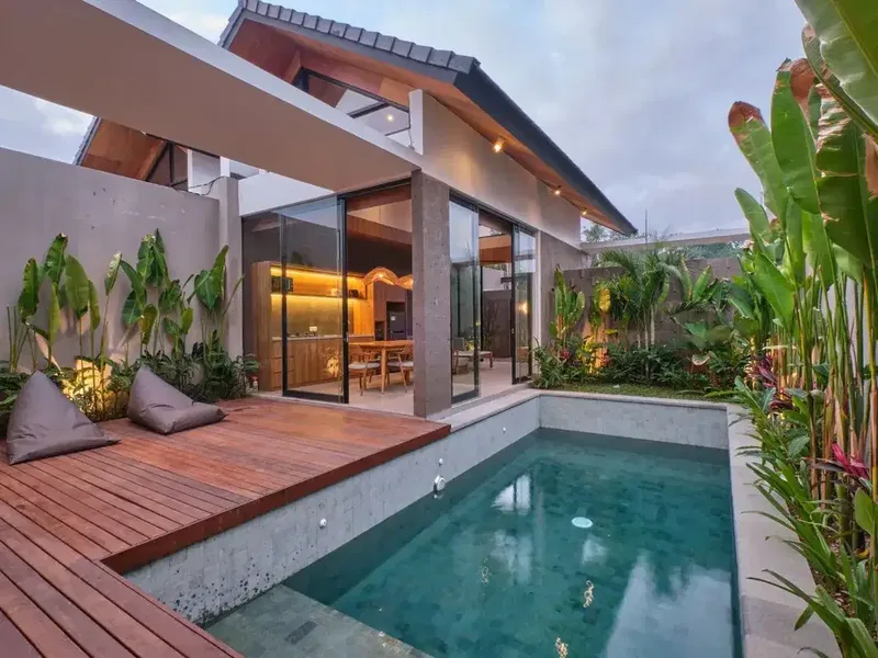 illa mewah yang menawarkan hunian berkonsep modern yang stylish dan nyaman di Kemenuh, Gianyar. - Bali in Bali