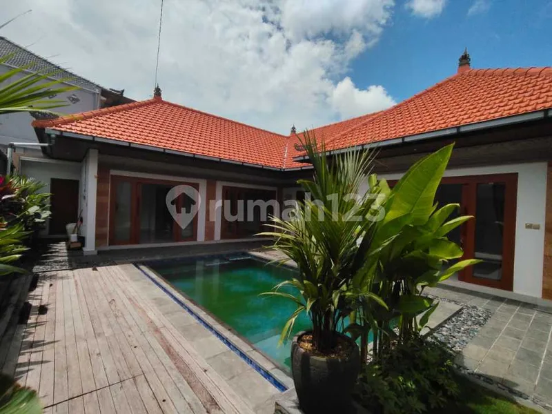 Villa 3 Kamar Tidur dengan Kolam Renang - Sanur, Denpasar - Bali in Bali