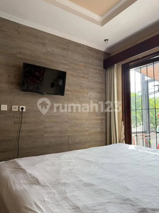 Rumah Komplek Eksklusif Modern Balinese Greenlot Residence Munggu - Bali in Bali