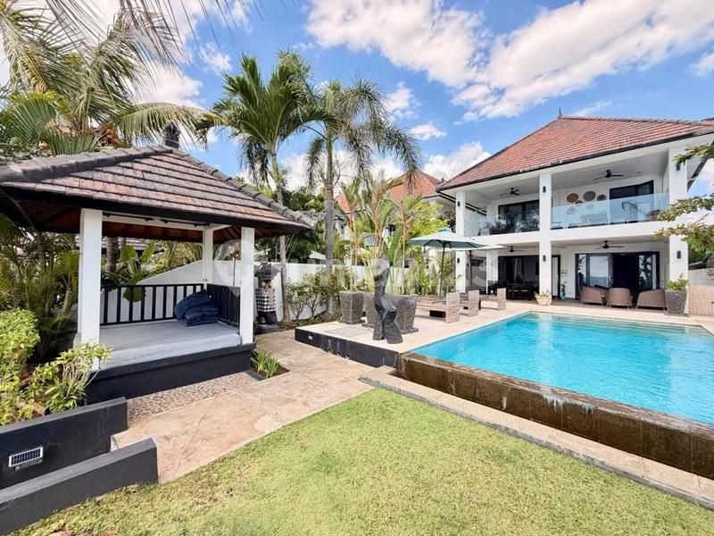 Beachfront Two-Storey 4-Bedroom Villa For Sale In North Bali - Real Estate in Bali