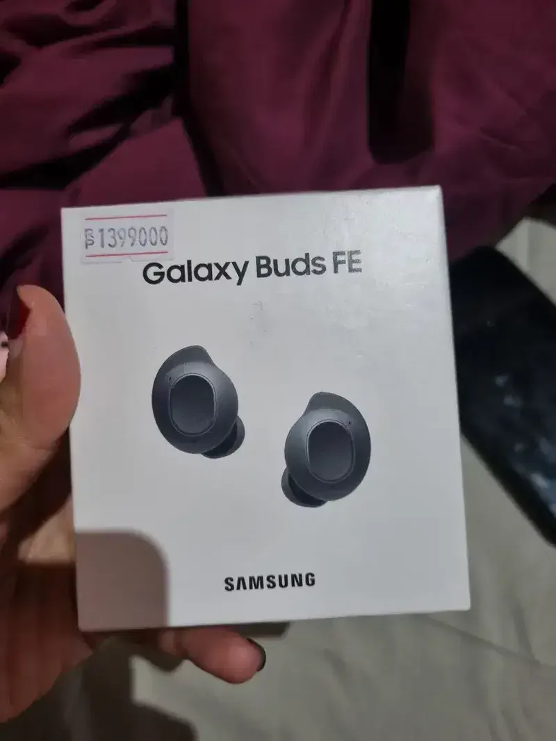 Brandnew Headset bluetooth Galaxy buds FE - Electronics in Bali