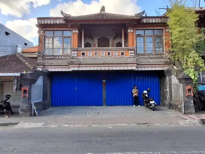 Gedung 2 Lantai 4 Kamar Disewakan di Area Teuku Umar, Denpasar - Real Estate in Bali