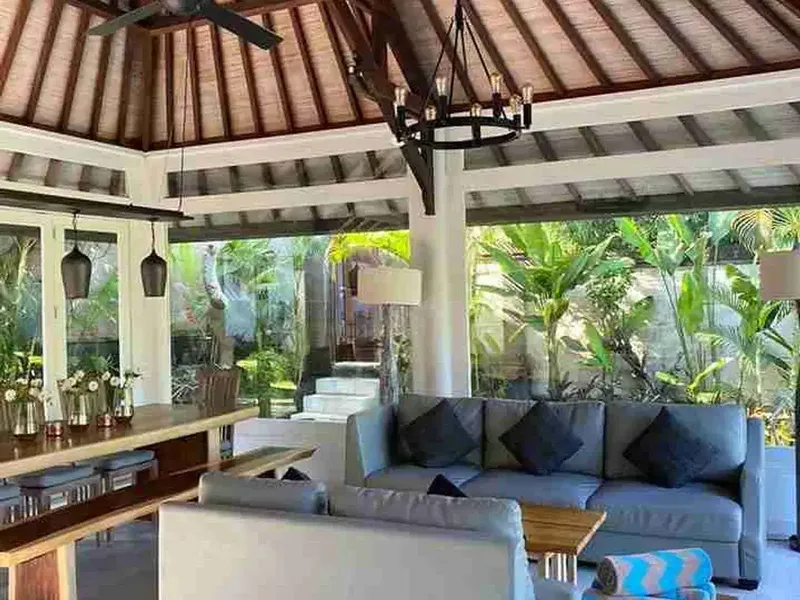 Di Jual Villa Freehold Area Umalas Klecung - Bali in Bali