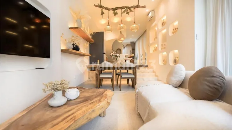 Long Lease - Brand New Villa, Fully Furnished, SHM, With Paddy Rice Field View, Near Canggu In Tibubeneng - Bali in Bali