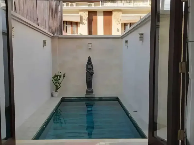 2 Bedroom House for sale in Berawa, Bali - Real Estate in Bali