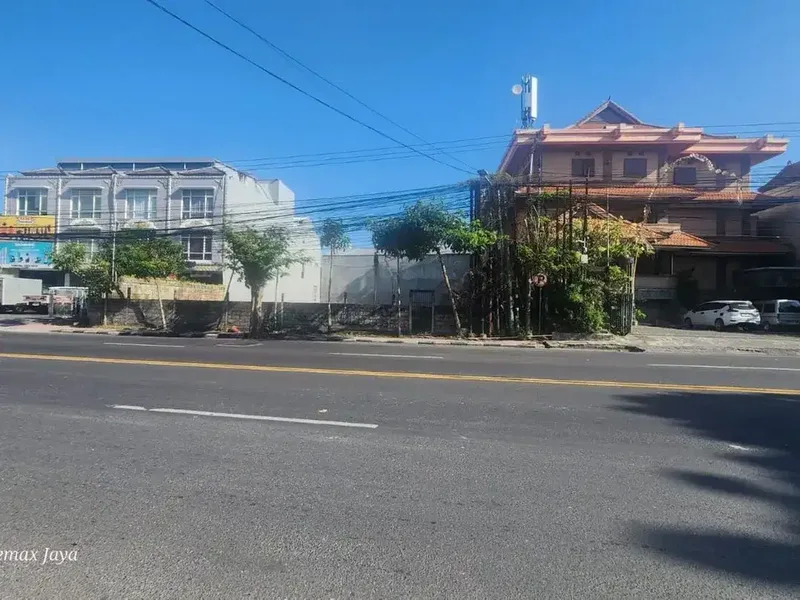 Tanah Komersial di Gatot Subroto Barat Denpasar, dijual. - Real Estate in Bali