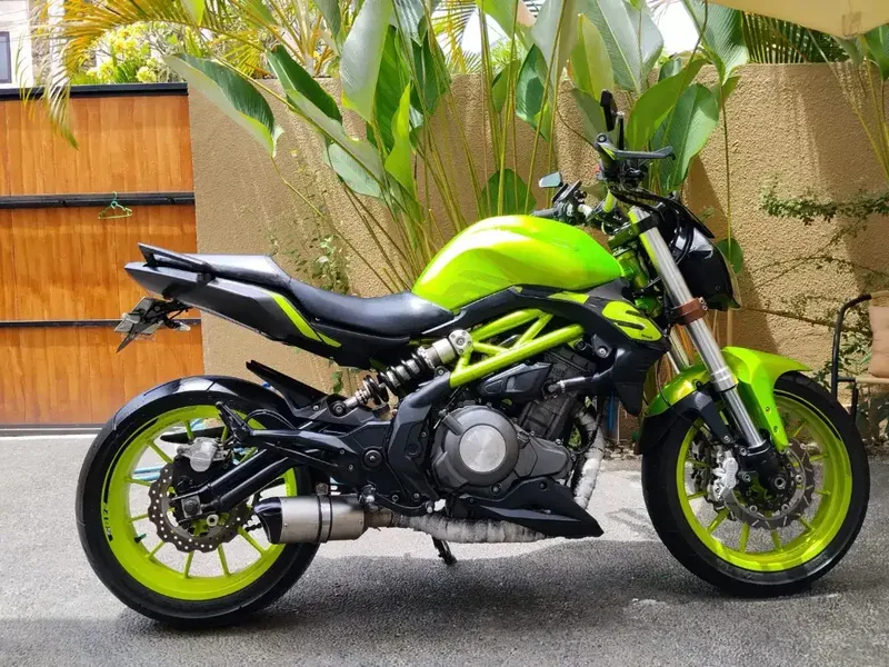 Benelli Facelift Motor Sport TNT 249 S - Vehicles in Bali