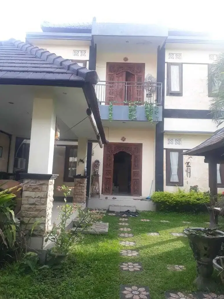 DIJUUAL RUMAH DI DENPASAR BARAT - Real Estate in Bali
