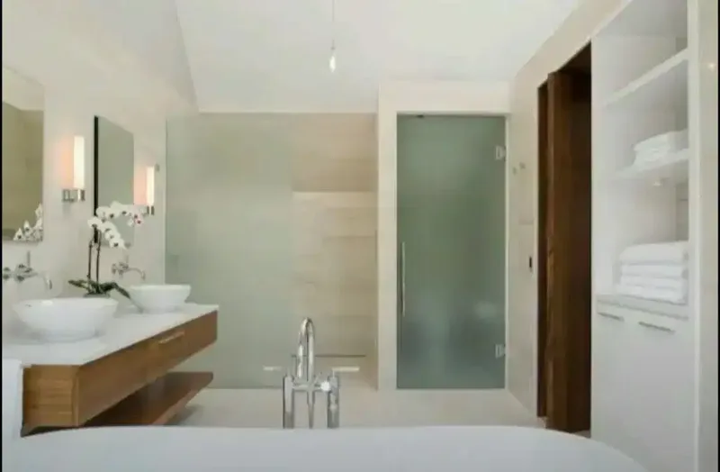 Kacakamarmandi terlihat Oke pasangsanblas stikermotif&riben kaca film - Home & Garden in Bali