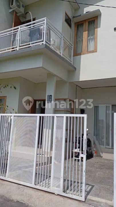 Dijual Rumah 2 Lantai Modern Minimalis View Sawah Denpasar Selatan - Bali in Bali
