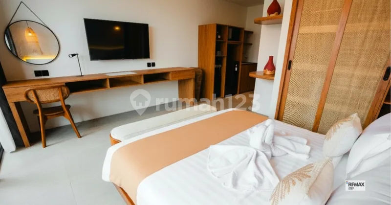 Modern Apartment In The Heart Of Canggu Sempol Pererenan - Real Estate in Bali