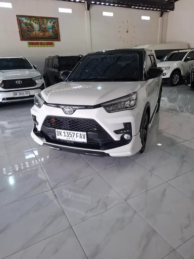 Toyota Raise Gr two tone - Vehicles in Bali