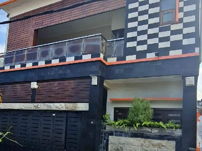 Dijual Rumah 2 Lantai - Pondok Purnawira, Padangsambian - Real Estate in Bali