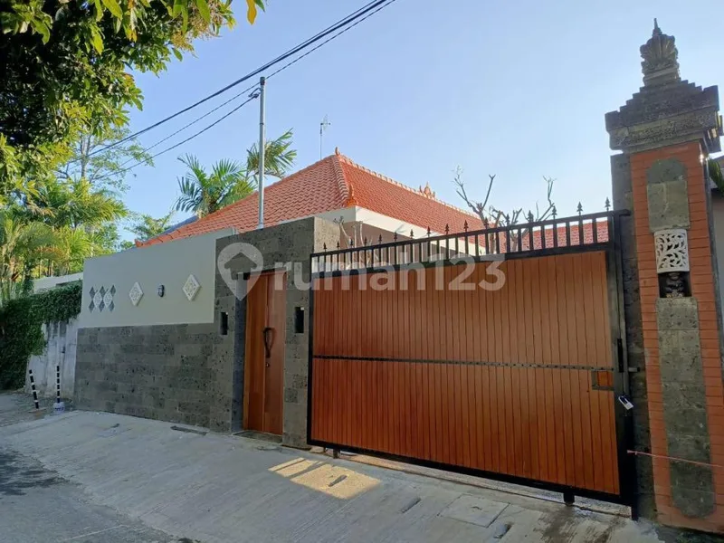 Dijual Villa di Sanur, Denpasar Selatan, Bali - Real Estate in Bali