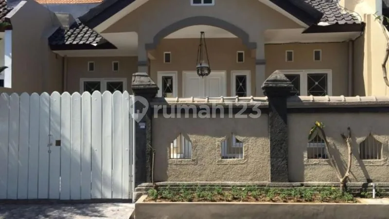 Rumah Dijual Taman Jimbaran Utama Bali - SHM, Lokasi Strategis! - Bali in Bali