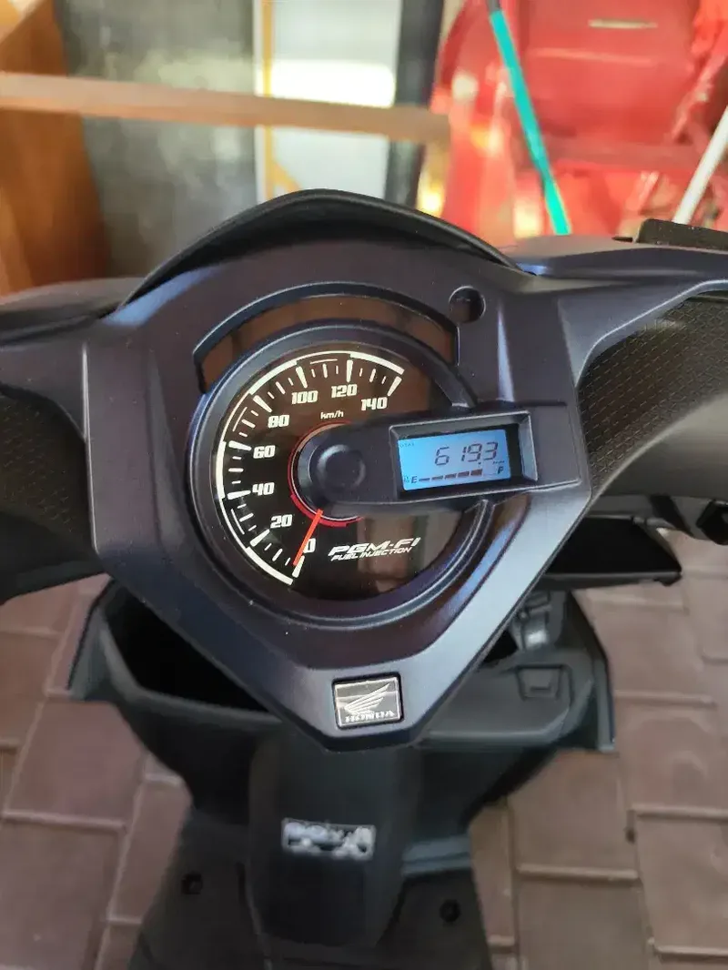 Dijual Beat Deluxe Keyless 2024 pajak ON - Vehicles in Bali