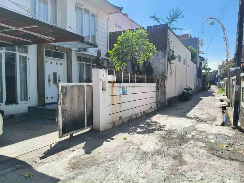rumah Tukad Badung Renon bali - Real Estate in Bali