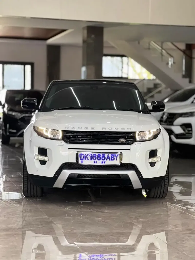 Range Rover Evoque Dynamic Luxury 2013 - Vehicles in Bali