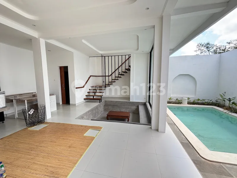 Villa Baru View Sawah dengan 2 Kamar Tidur di Jl Raya Canggu Jalan Bedugul, Kuta Utara - Real Estate in Bali