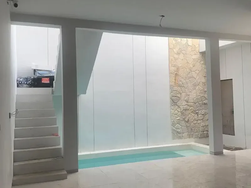 Modern Minimalist 2BR Villa in the Heart of Seminyak, Bali - Real Estate in Bali