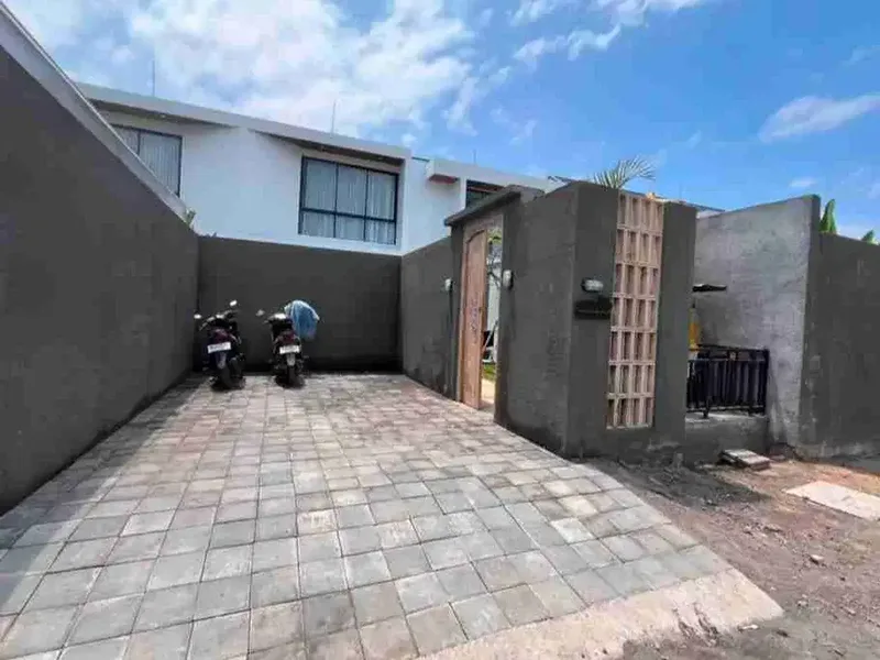 DIJUAL VILLA FULL FURNISH DEKAT PANTAI SANUR - Real Estate in Bali