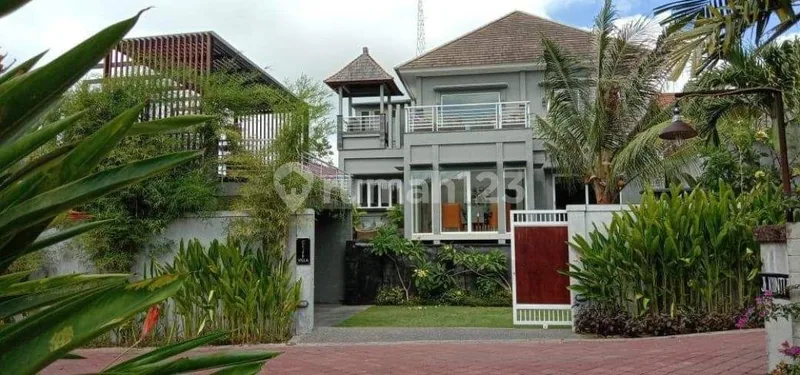 Villa Dijual Lokasi Ungasan - Real Estate in Bali