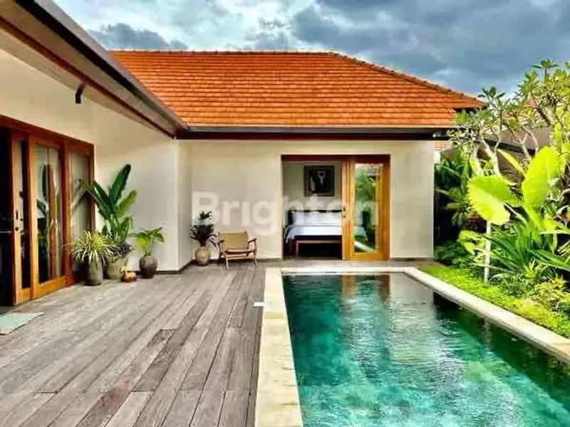 3 BR TROPICAL VILLA FULL FURNISHED IN SANUR BEACHSIDE - Bali in Bali