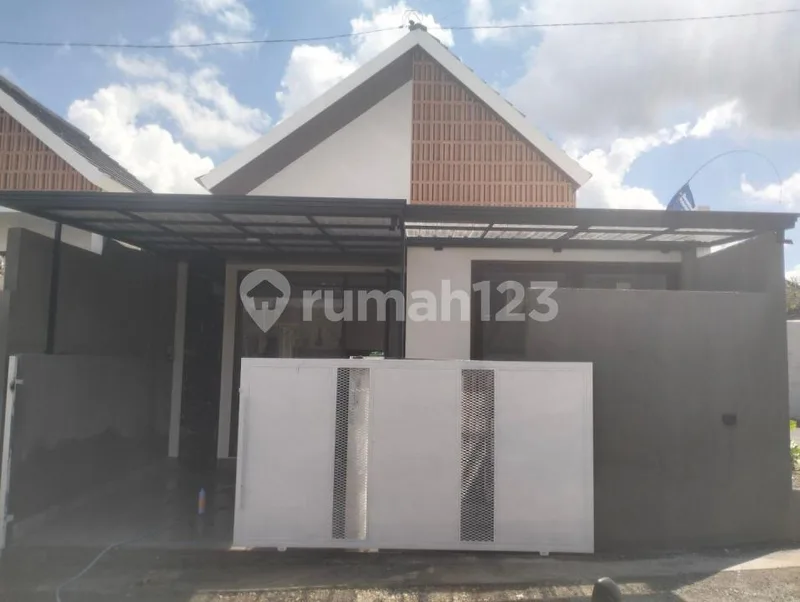 Rumah Semi Villa di Kedungu - Real Estate in Bali