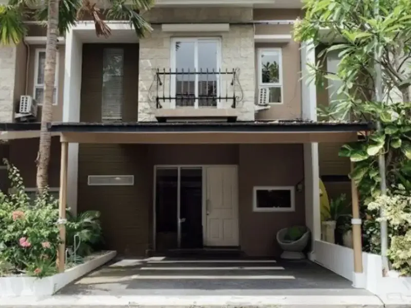 RUMAH CANTIK FULL FURNISHED 4BR DI PERUM HARVESTLAND JIMBARAN BADUNG - Real Estate in Bali