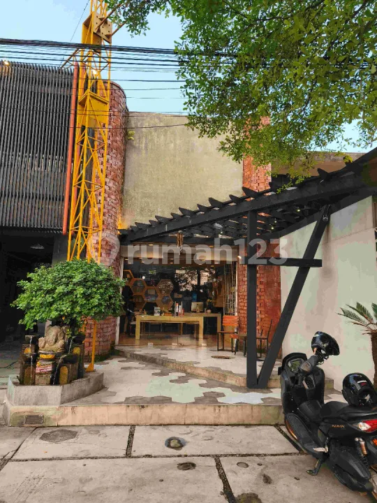 Dijual Ruko Via Lelang Area Denpasar Utara, Bali - Bali in Bali