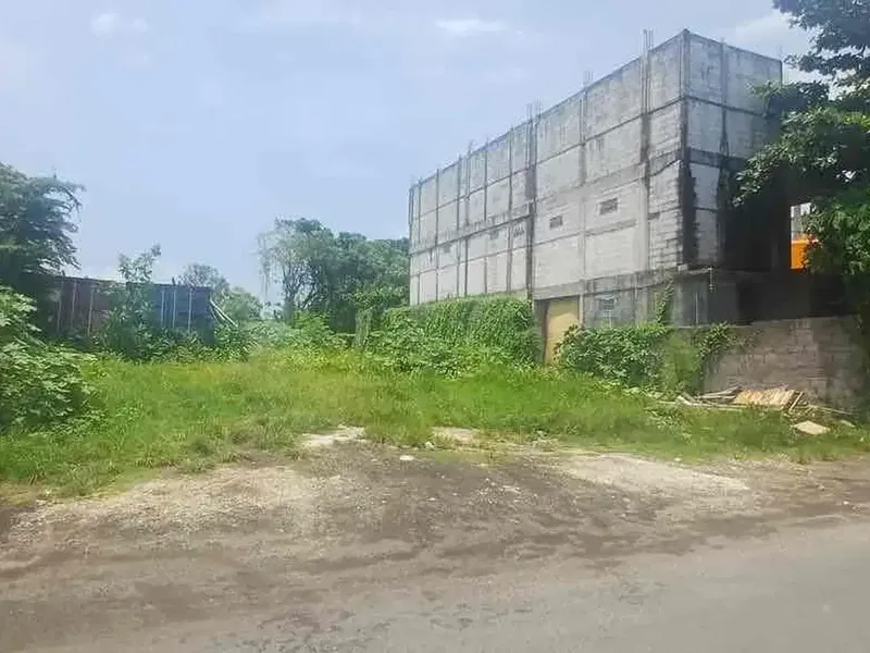 Di jual tanah 
Lokasi di Jalan Pandawa -  Dewi Sri Legian Kuta Badung Bali - Real Estate in Bali