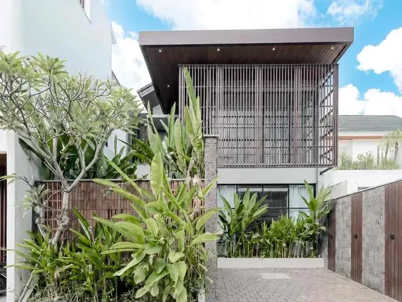 Leasehold / Freehold Villa in Batu Bolong, Canggu - Bali in Bali