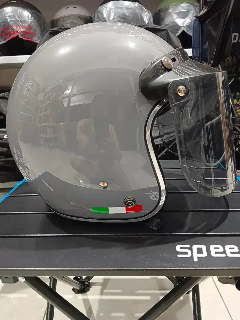 Helm Bogo Retro Italy Dewasa List Chrome SNI,Busa tebal bisa dilepas - Vehicles in Bali