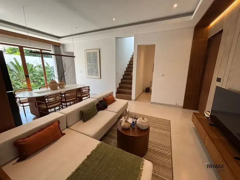 Villa desaign modern dan fasilitas lengkap Dijual, di Renon Denpasar - Real Estate in Bali