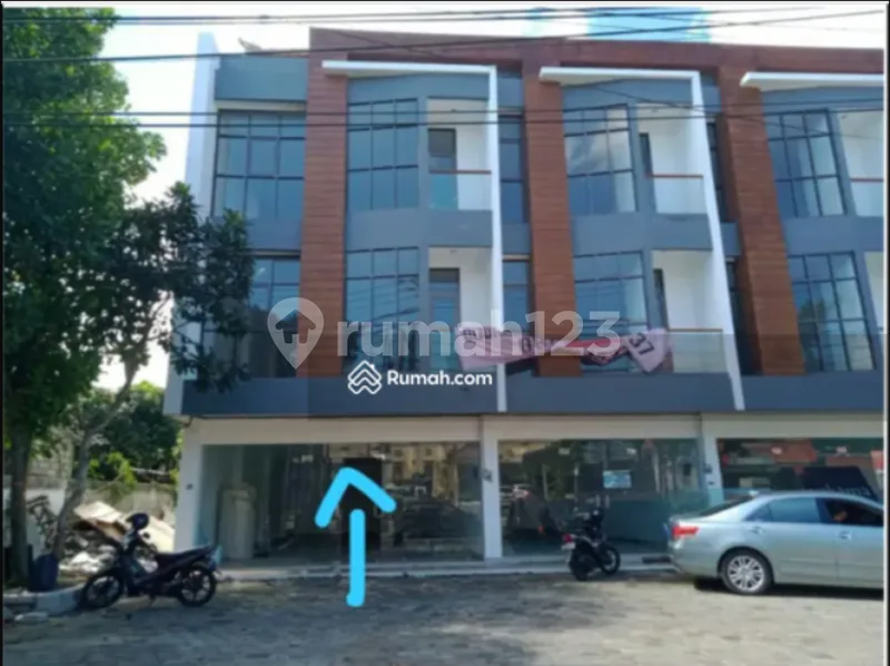 Ruko di Jl.bypass Jimbaran, Badung - Real Estate in Bali